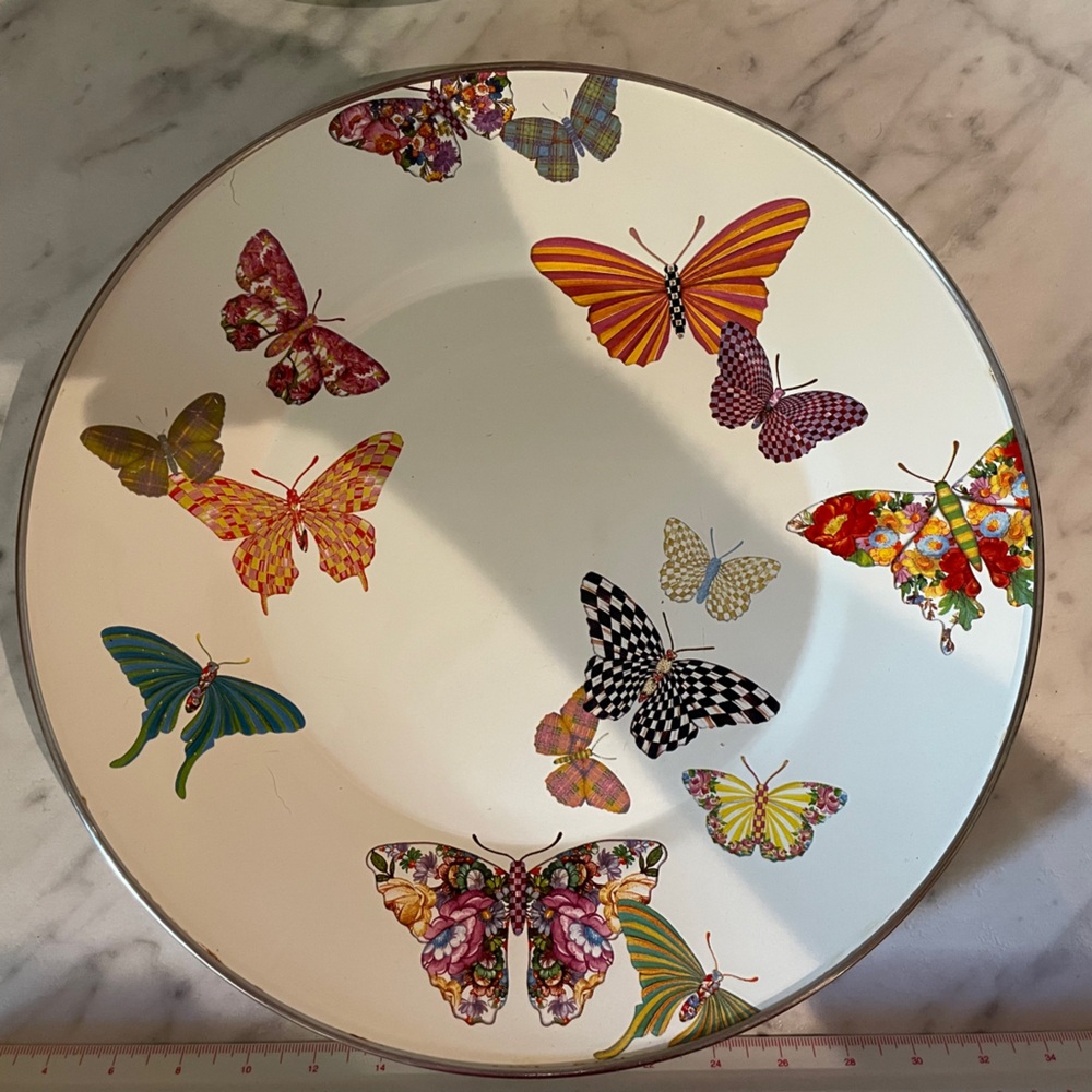 AUTH Mackenzie-Childs Enamel Butterfly Dinner Plates NWT - Picture 3 of 5